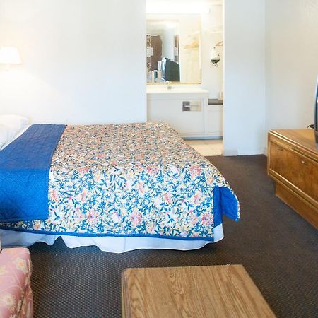Executive Inn Джэксонвиль Экстерьер фото